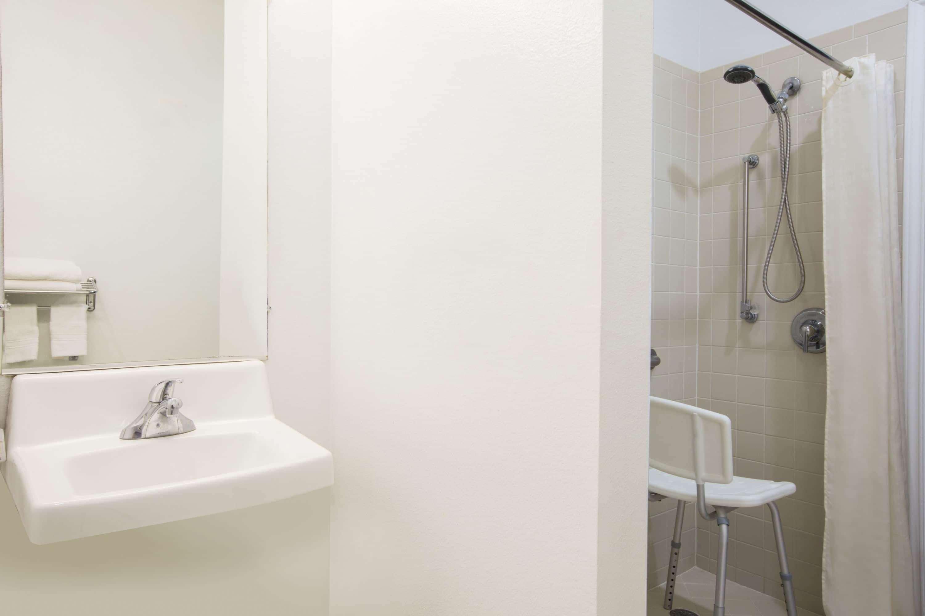 Microtel Inn & Suites By Wyndham Garland/Dallas Dış mekan fotoğraf